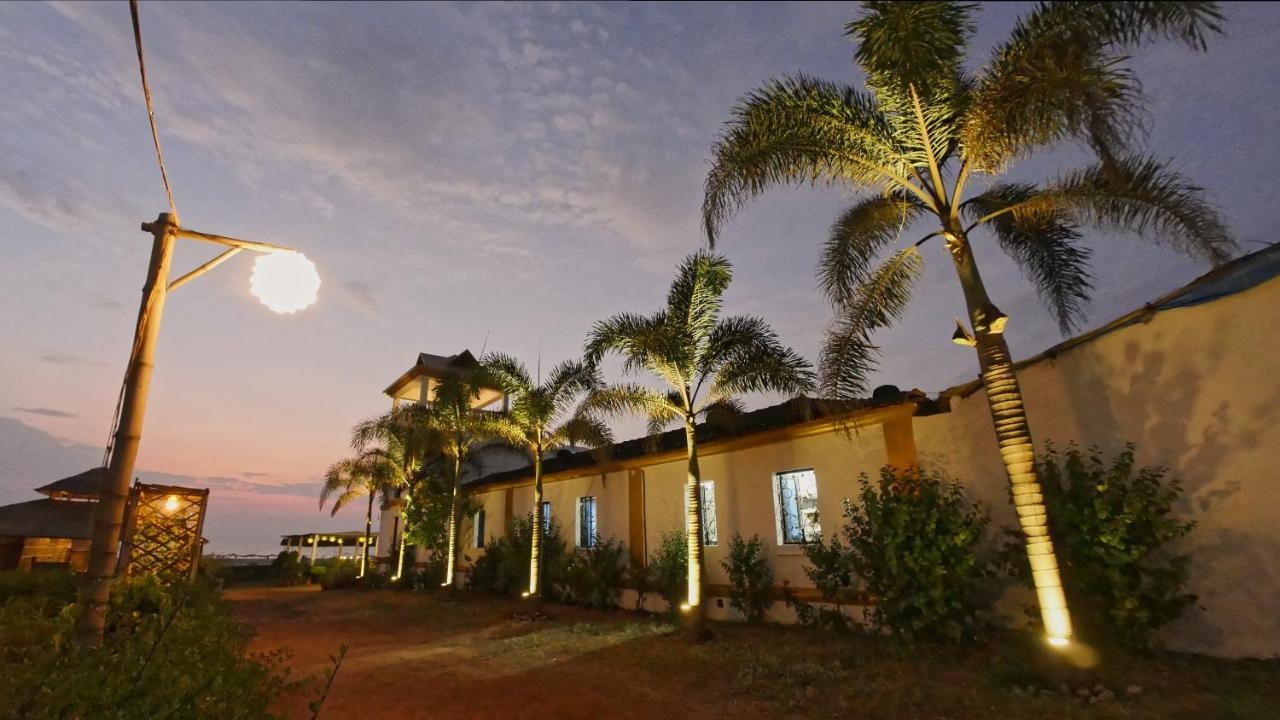Beach Street Eco Resort - מנדרם מראה חיצוני תמונה